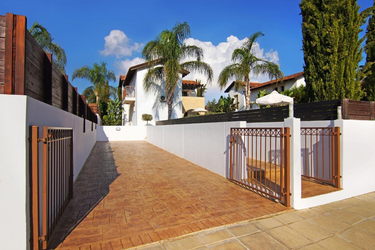Villa Regina Agia Napa Exterior foto
